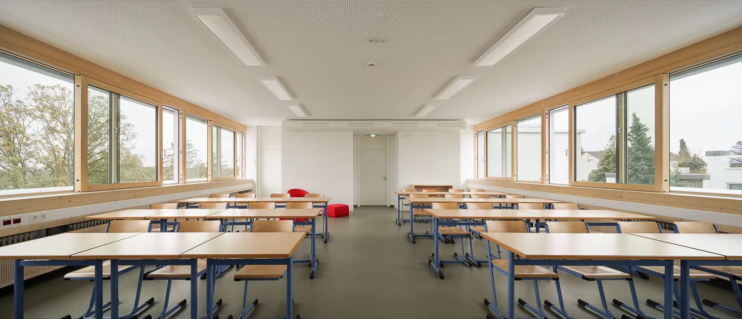 BT-B Otto-Hahn-Schule, Frankfurt a.M., Bild 1