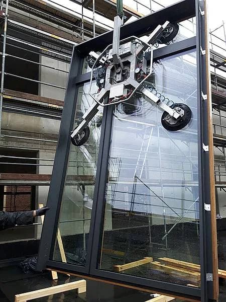 Schwebende Fenster in Münster