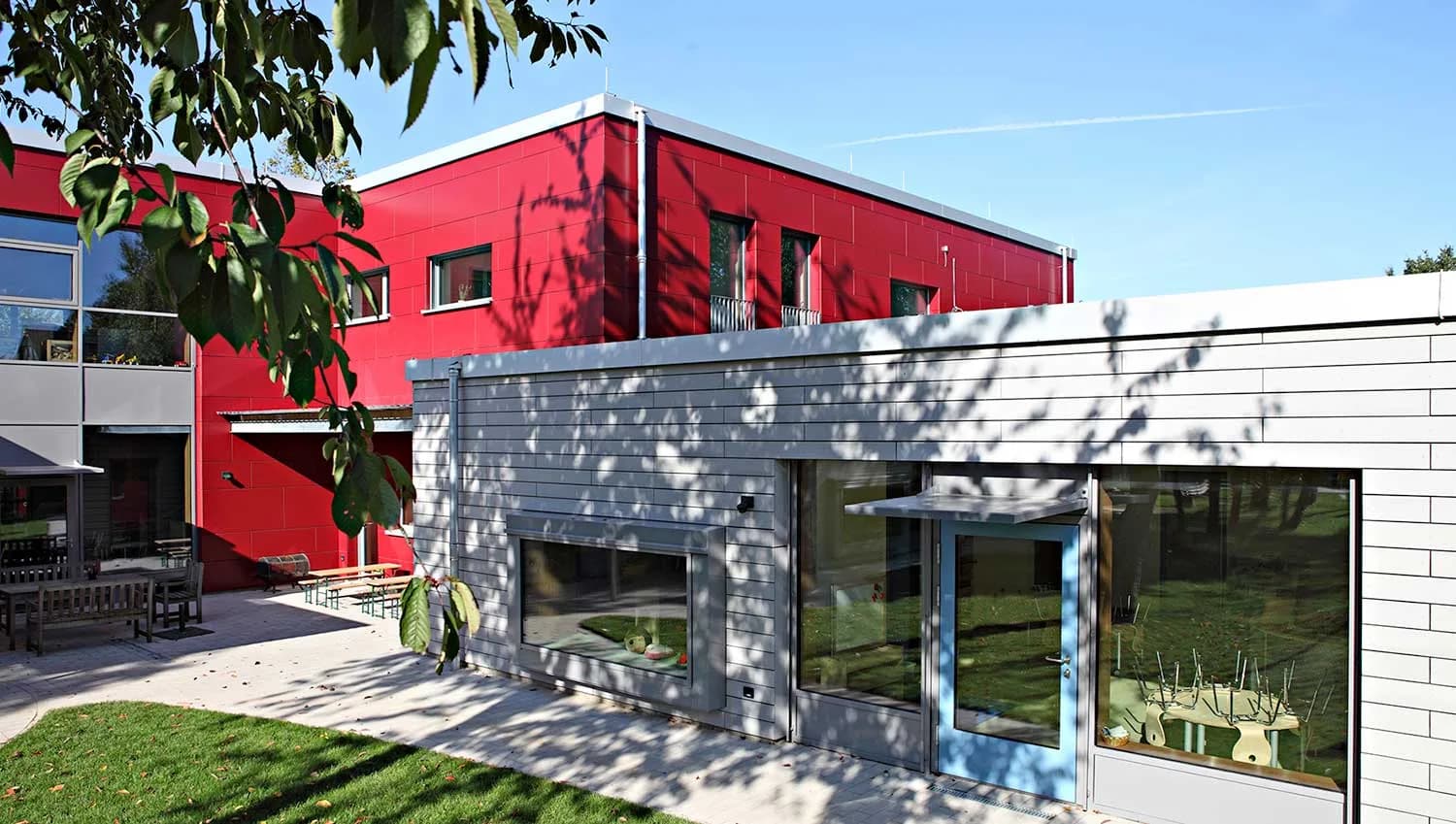 Kita und Ogata Lichtenvoorderstrasse, Kaarst, Bild 1