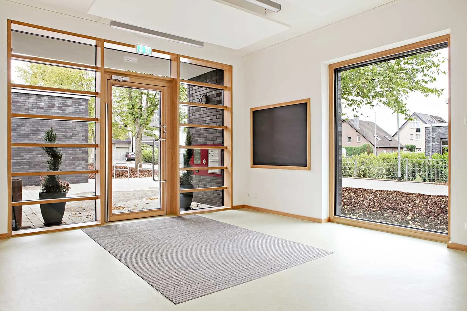 Kita und Ogata Lichtenvoorderstrasse, Kaarst, Bild 4